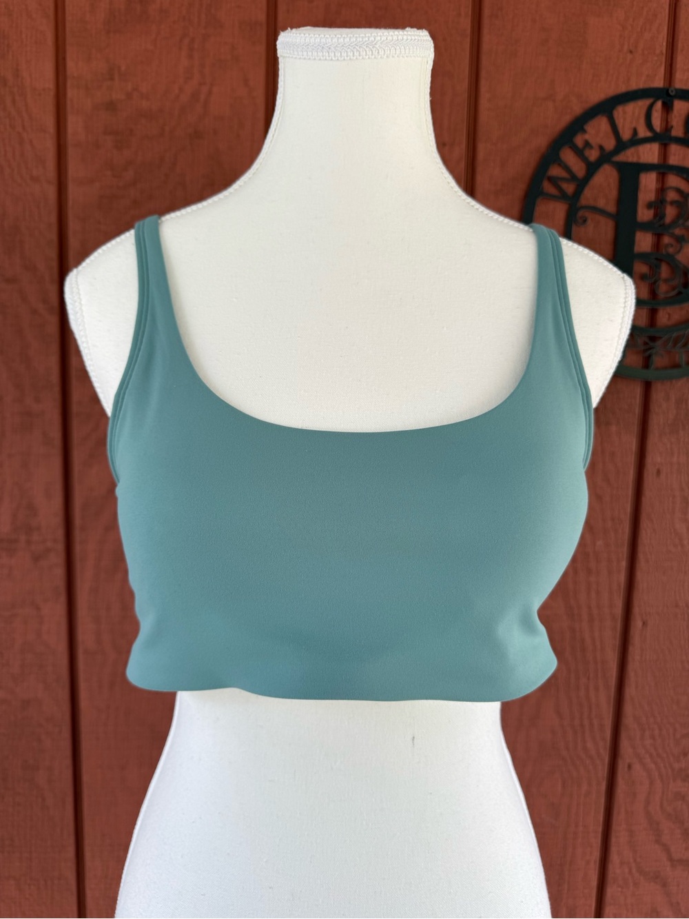 VUORI Yosemite Bra Agate Green Strappy Back Low Impact Sports Bra - Picture 2 of 8